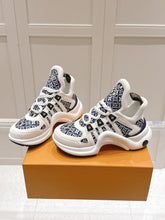 China Replica LV Women Shoes 136usd Only